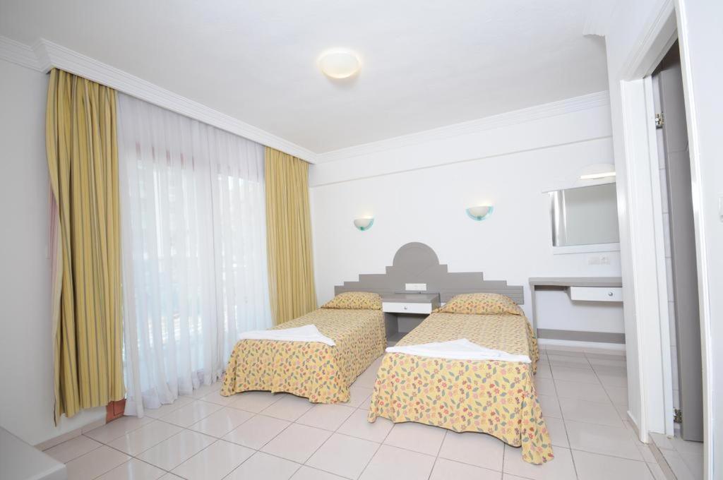 Club Kocer Apartments Marmaris Esterno foto