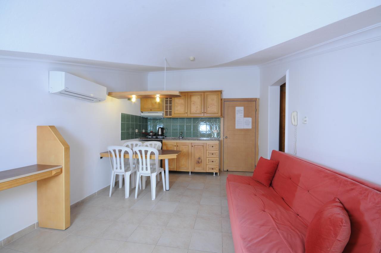 Club Kocer Apartments Marmaris Esterno foto